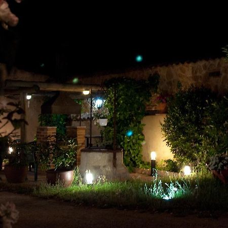 Villa Don Juan II เซโกเวีย ภายนอก รูปภาพ
